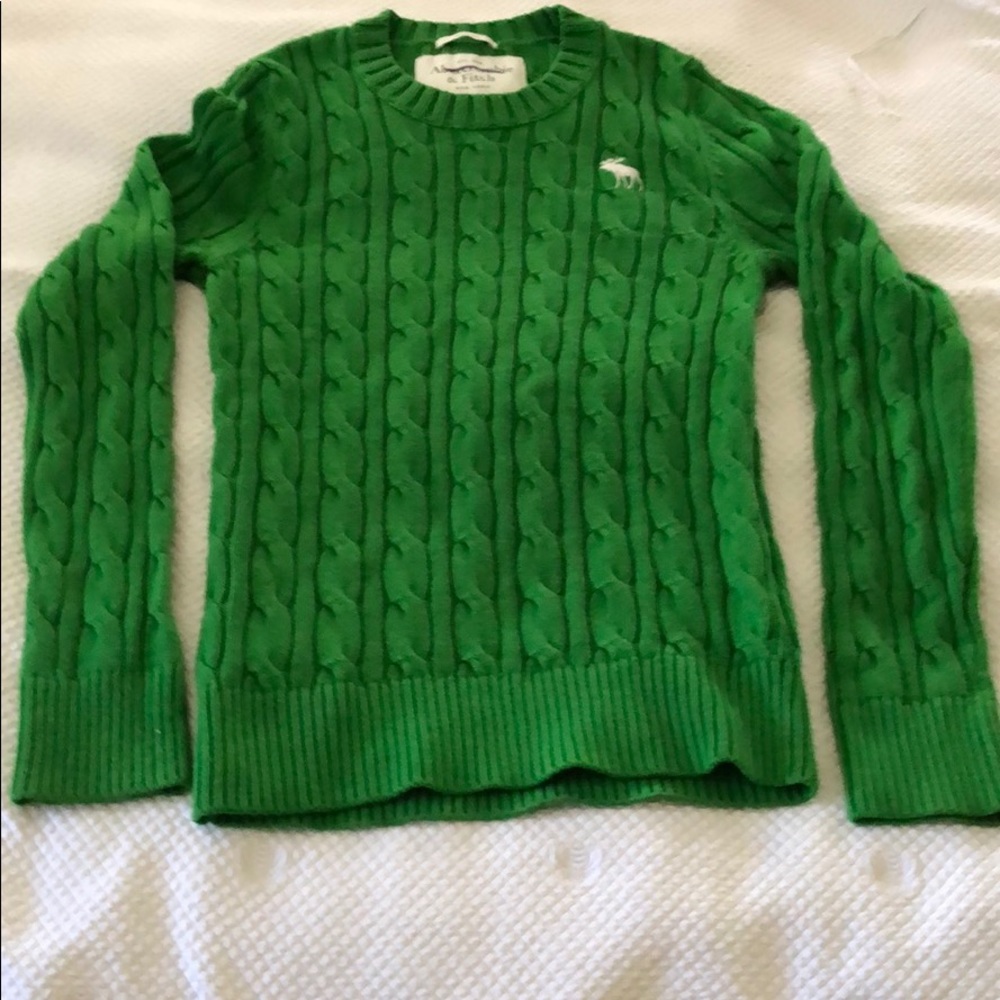 Abercrombie & Fitch green cable knit sweater